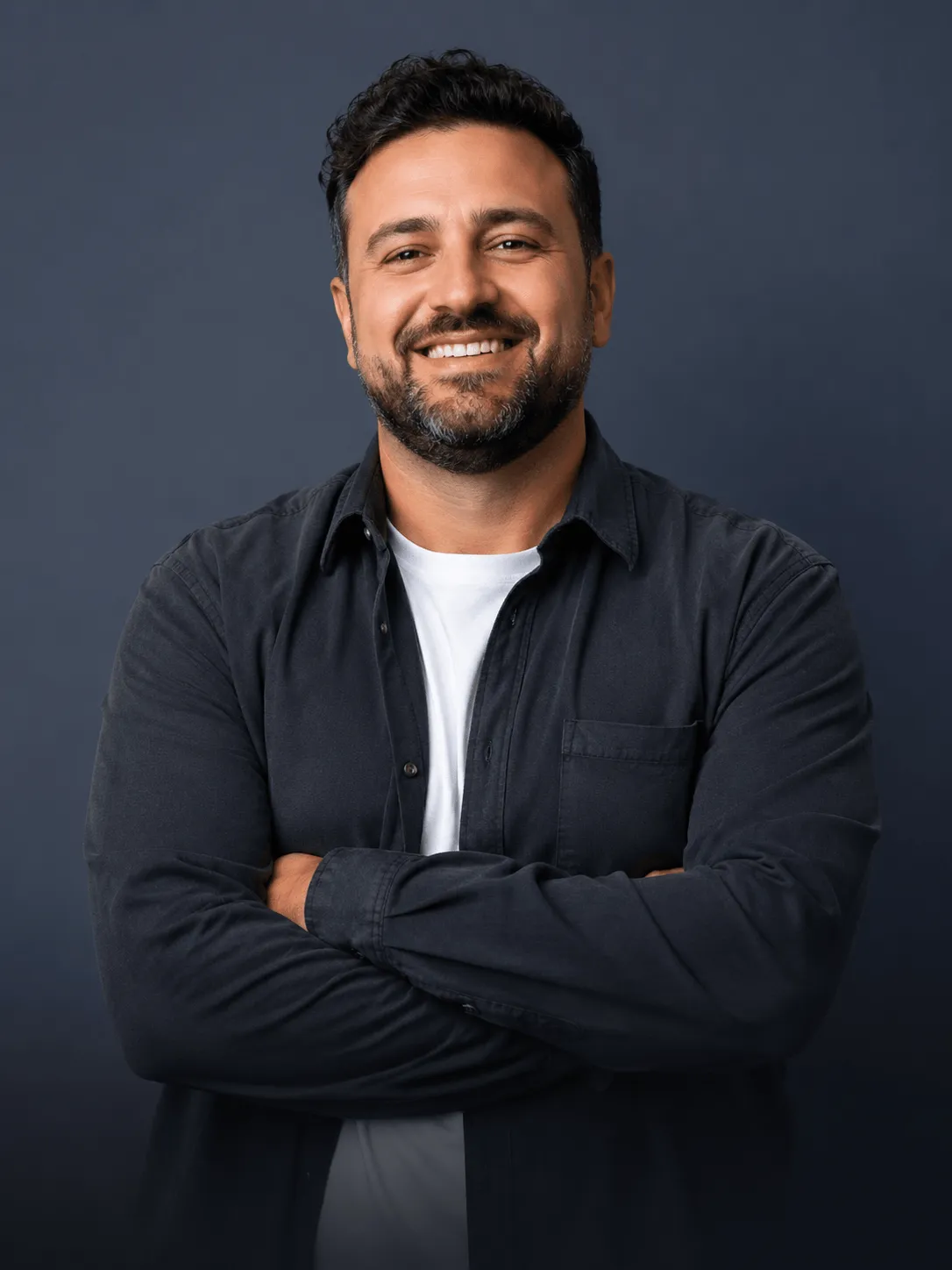 Nathan Clarke - Responsable de Operaciones y Éxito del Cliente